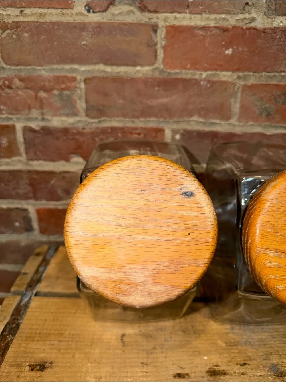 Set of 4 Kitchen Glass Storage Jars with Wood Lids Seal Baking Ingredients